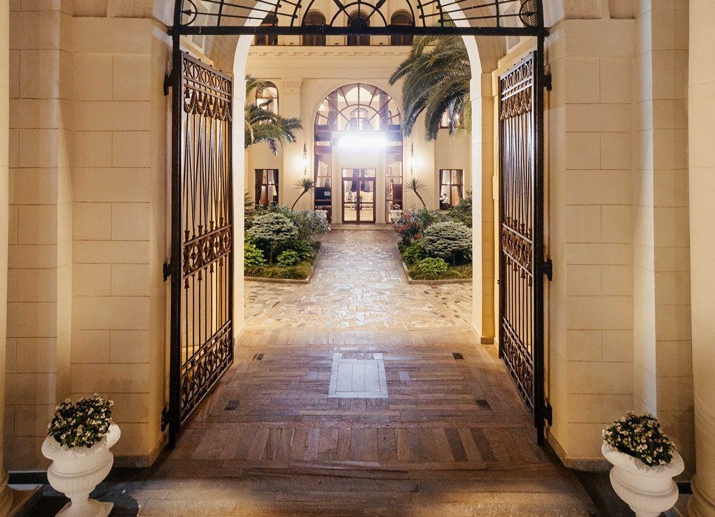 general-main-building