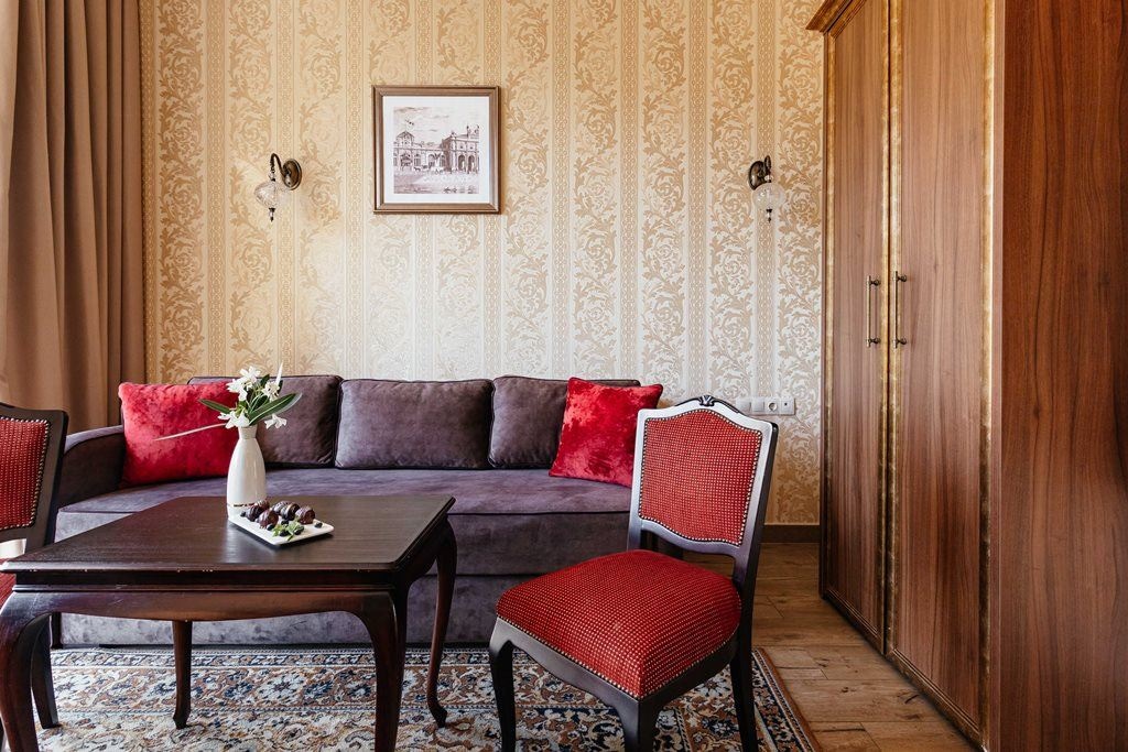 rooms-suite-2-rooms-without-balcony-sea-viewpark