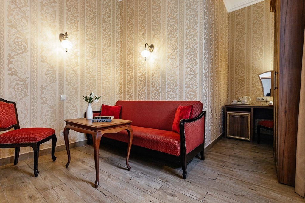 rooms-suite-2-rooms-without-balcony-sea-viewpark