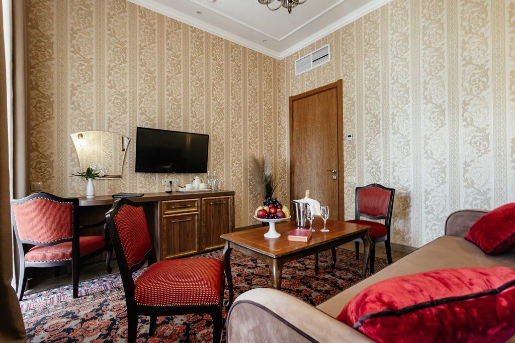 rooms-suite-2-rooms-balcony-sea-view