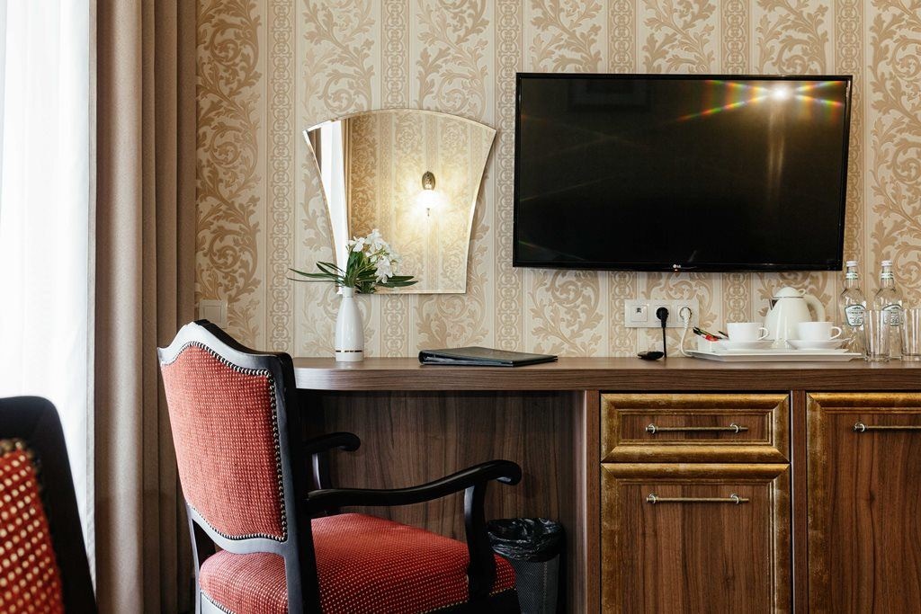 rooms-suite-2-rooms-balcony-sea-view