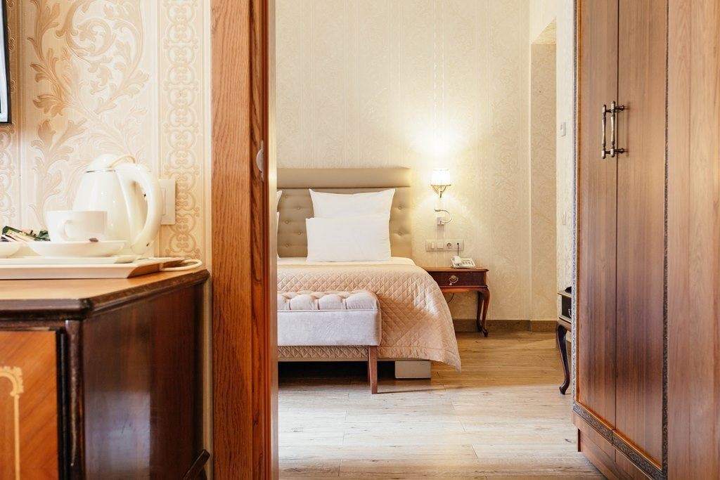 rooms-suite-2-rooms-balcony-sea-viewpark