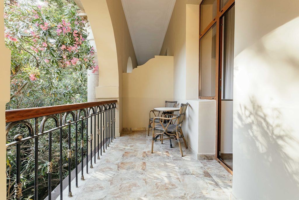 rooms-suite-2-rooms-balcony-sea-viewpark