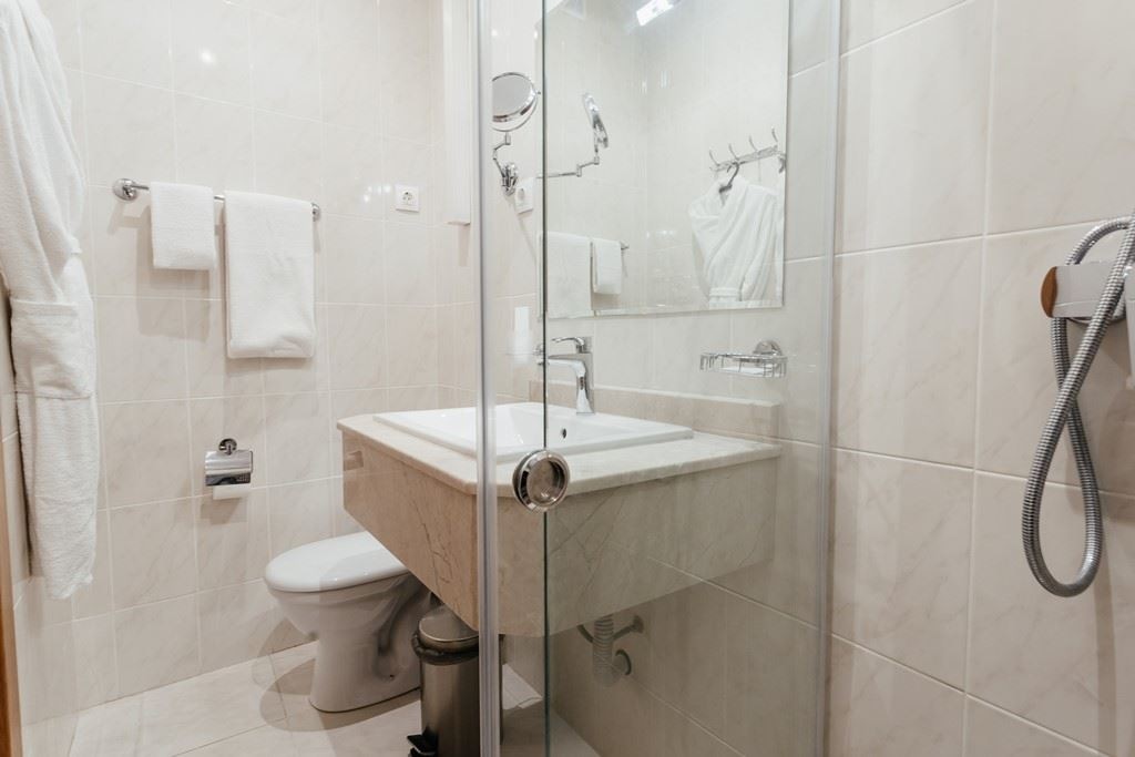 rooms-standart-single-balcony-park-viewkorp-3