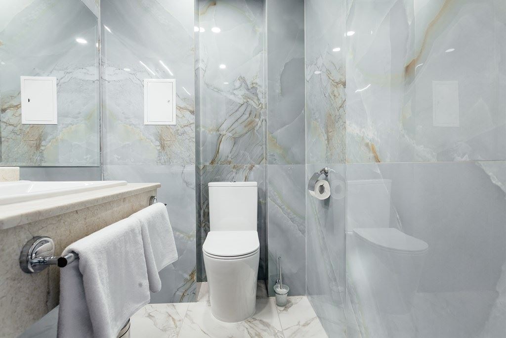 rooms-apartment-3-rooms-balcony-side-sea-view