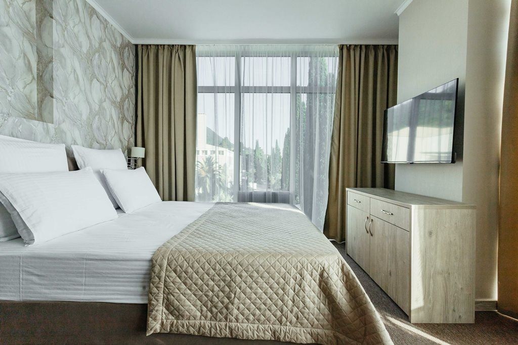 rooms-family-suite-balcony-sea-view