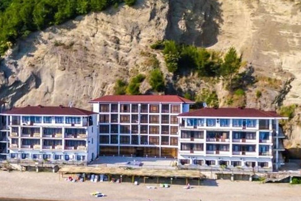 general-main-building