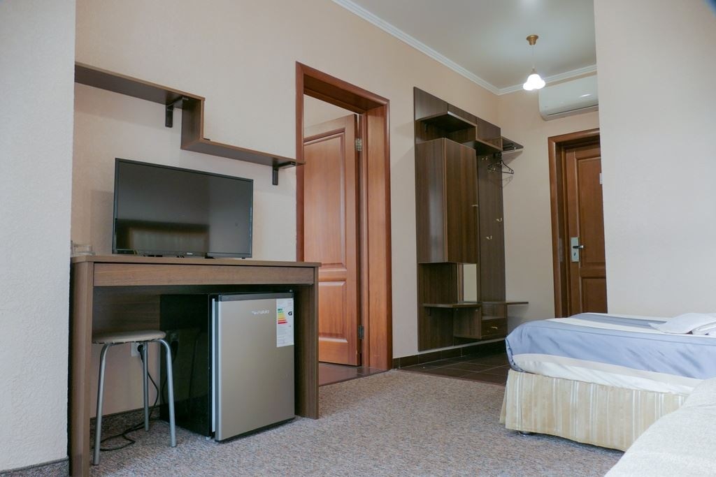 rooms-2-room-balcony