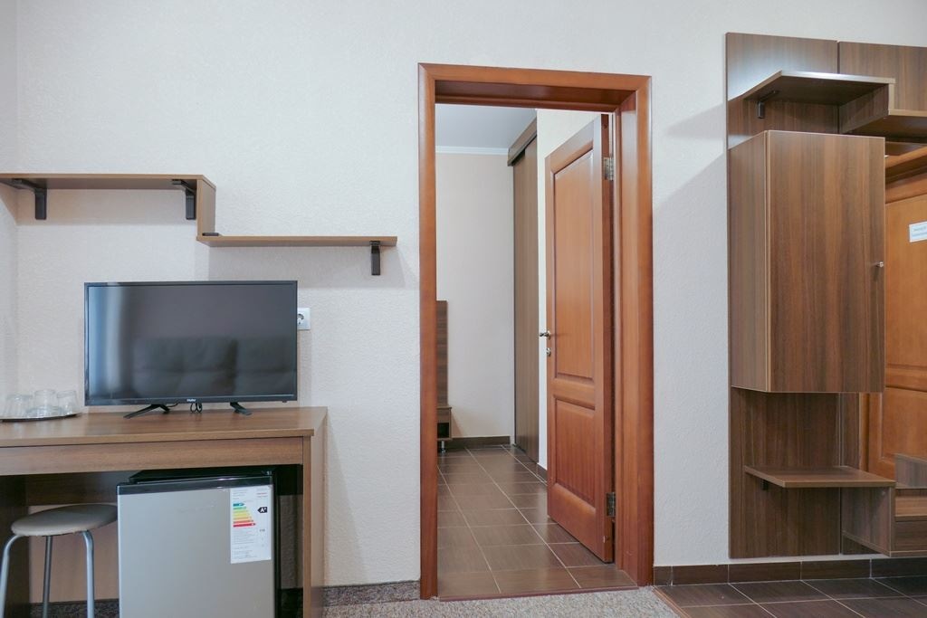 rooms-2-room-balcony