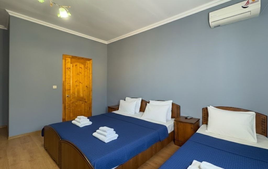 rooms-superior-balcony