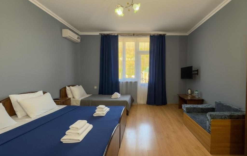 rooms-superior-balcony