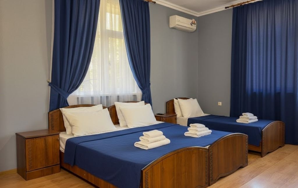 rooms-superior-balcony