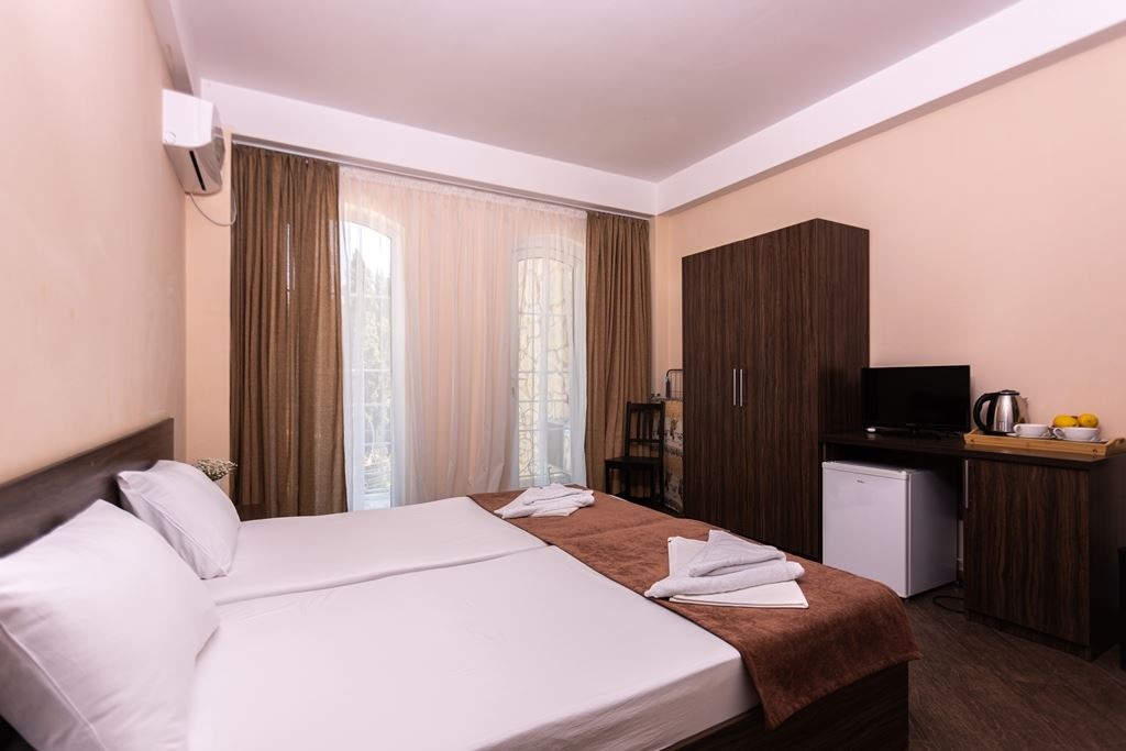 rooms-standart-balcony