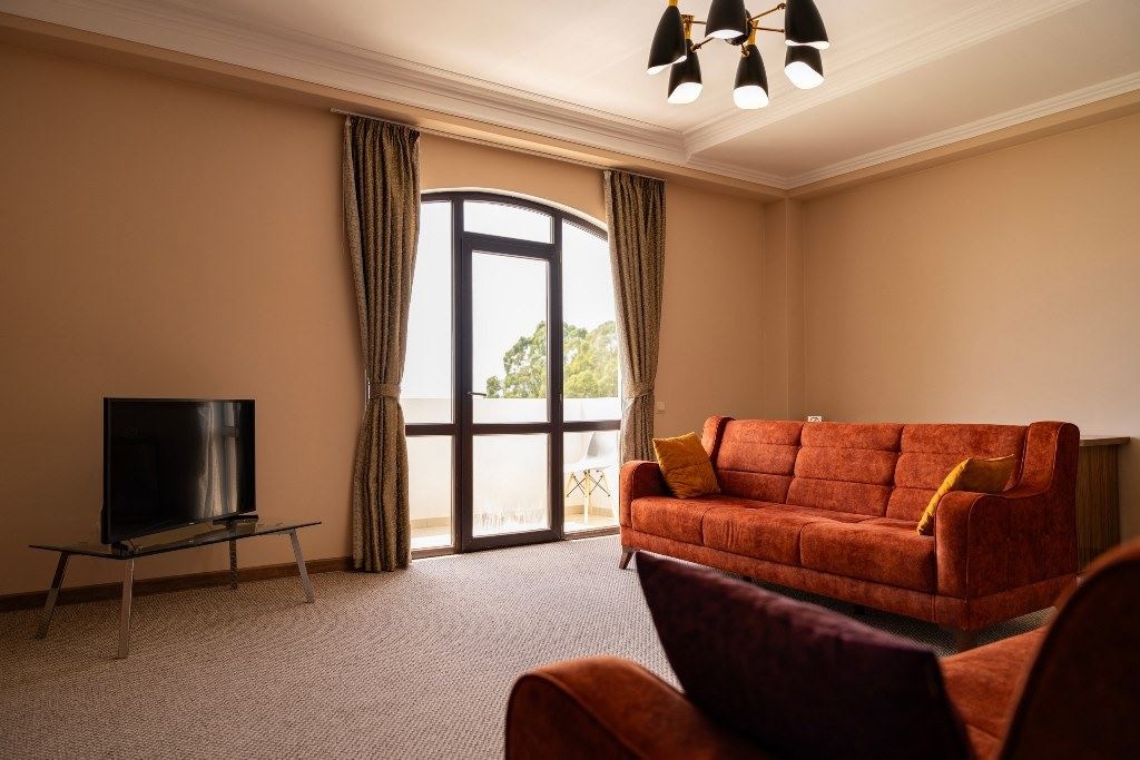 rooms-junor-with-balcony-and-sea-weiu