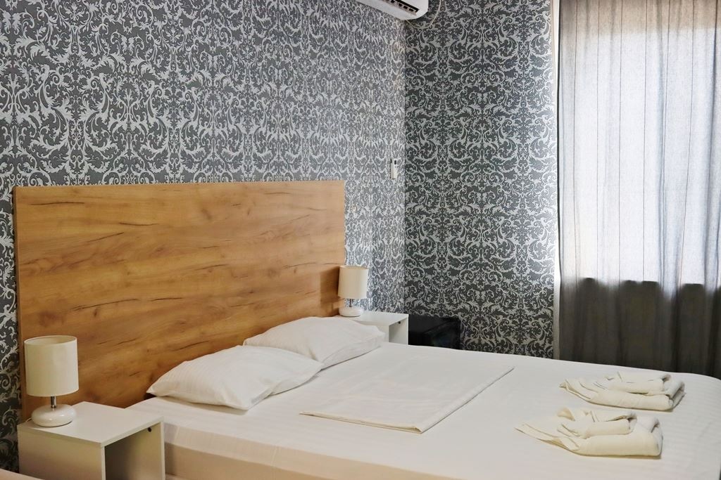 rooms-comfort-terrace