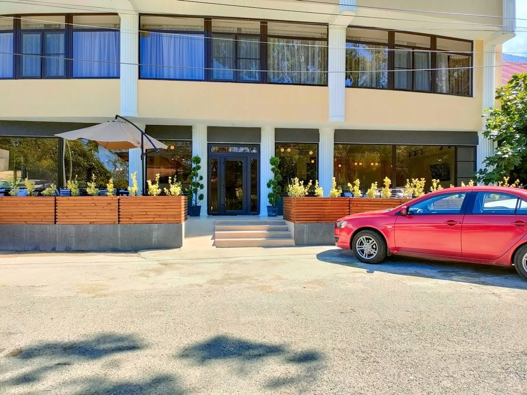 general-main-building