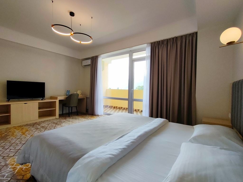 rooms-standart-balcony