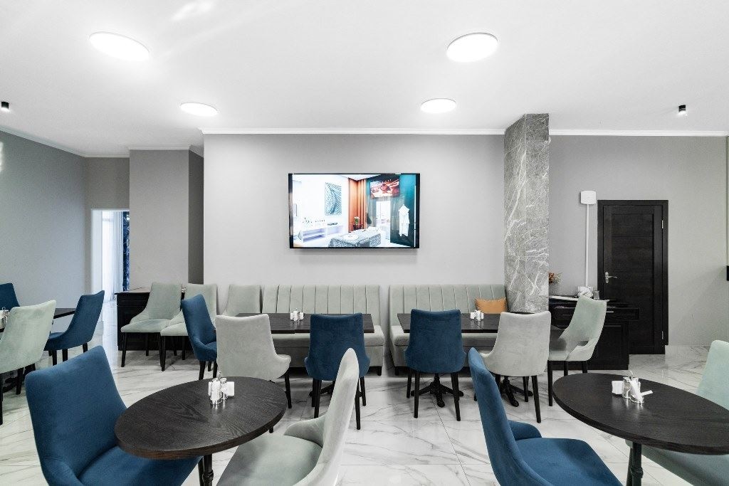 restaurants-restaurant