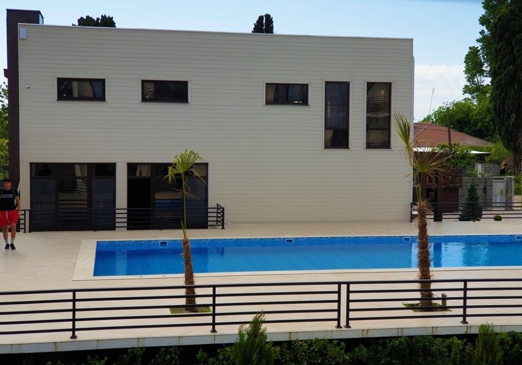 general-main-building