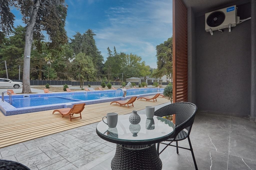 rooms-standart-pk-balcony