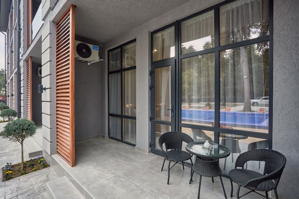 rooms-standart-pk-balcony