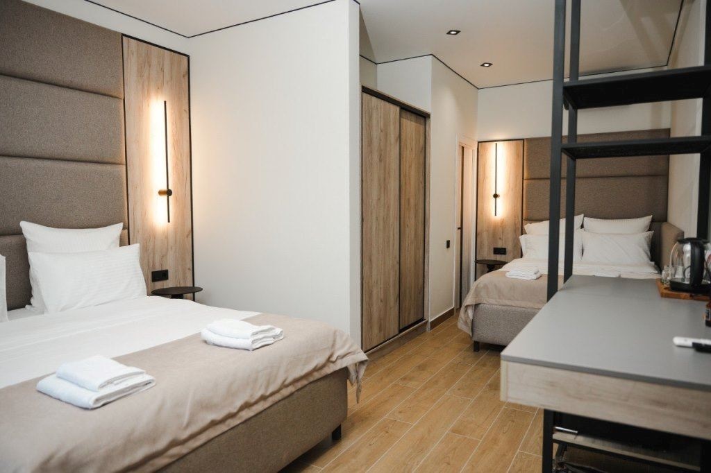 rooms-suite-4
