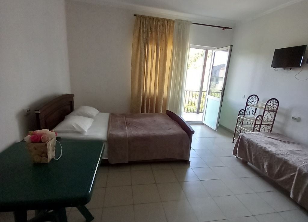 rooms-4-standart-balcony