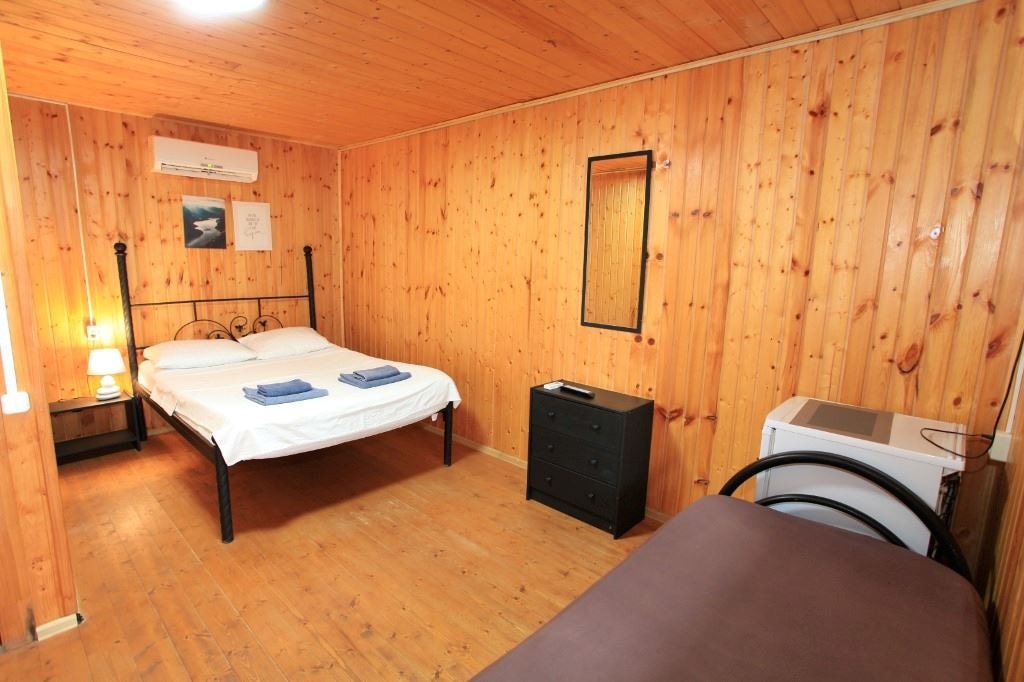 rooms-room-with-terrace