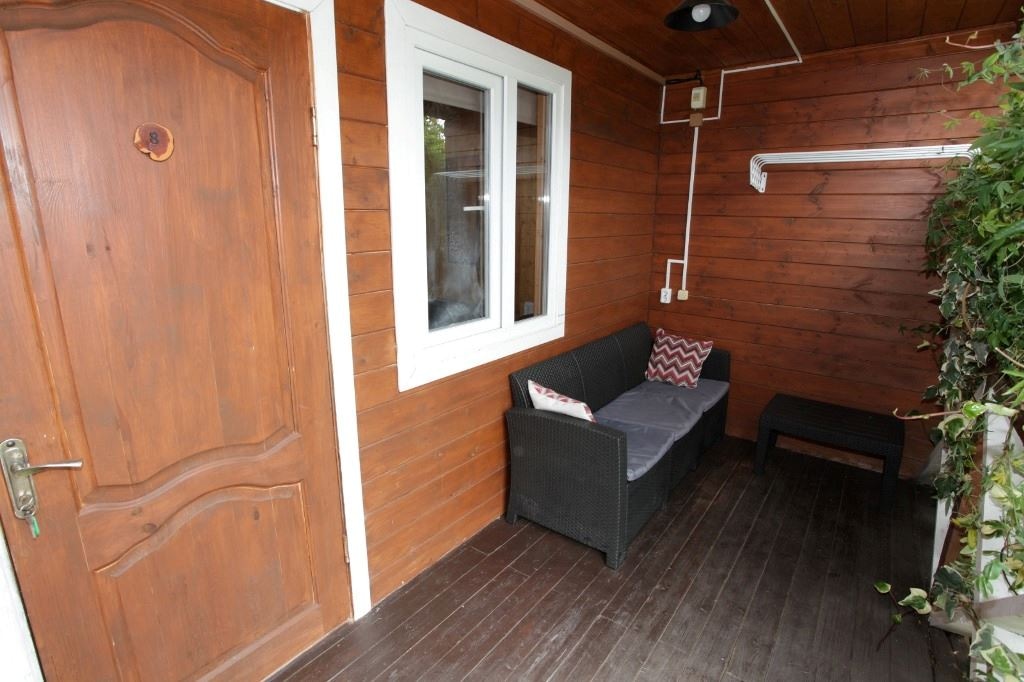 rooms-room-with-terrace