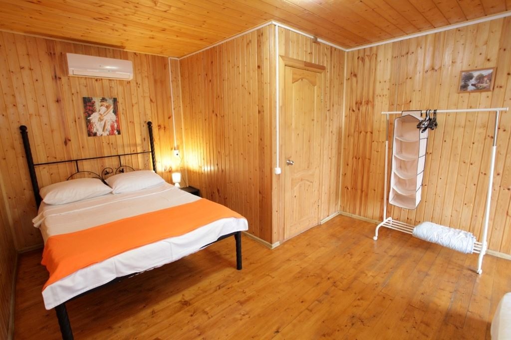 rooms-room-with-balcony