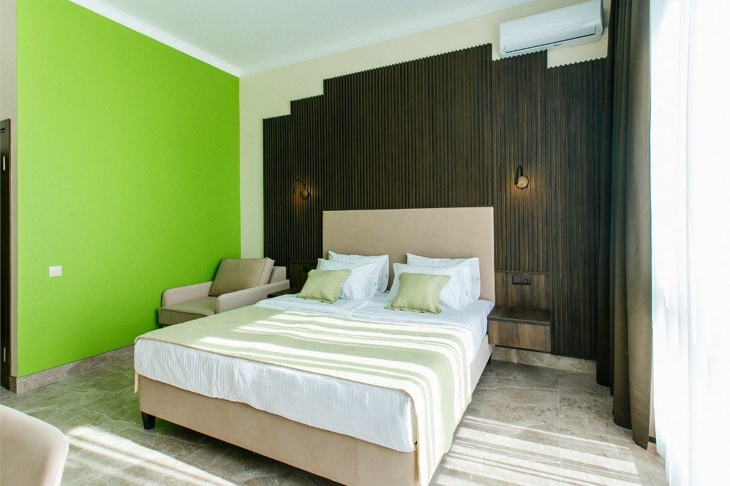 rooms-dbl-park-view