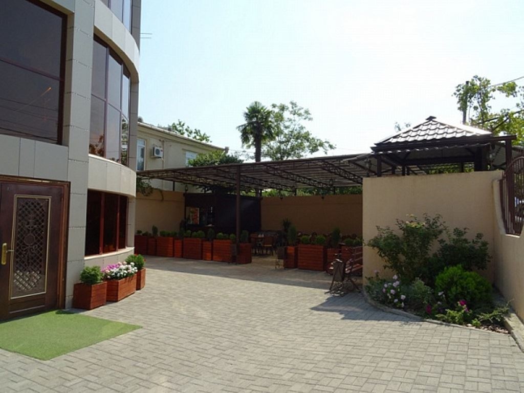 general-main-building