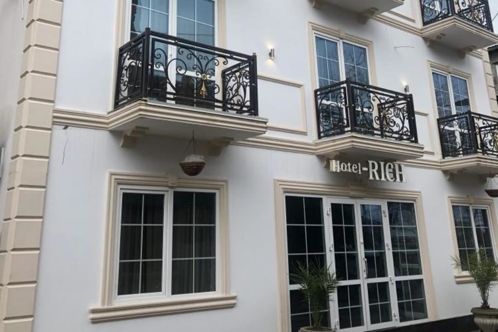 general-main-building