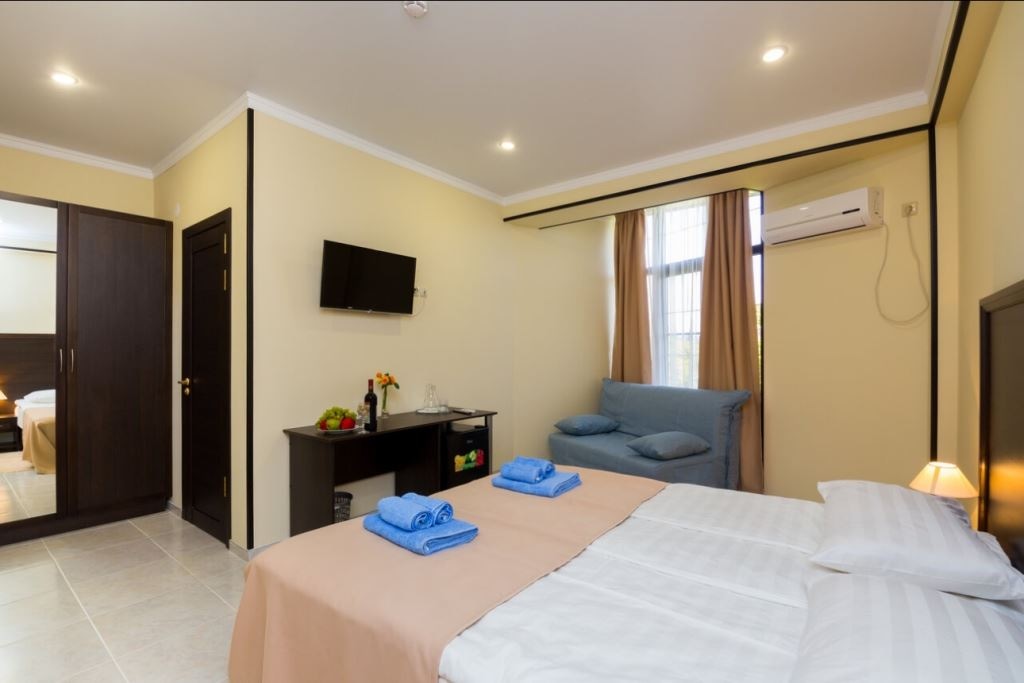 rooms-standart-balcony