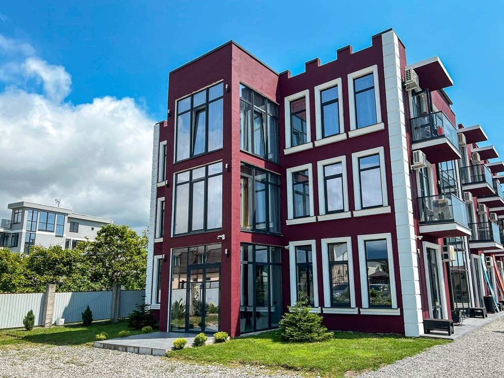 general-main-building