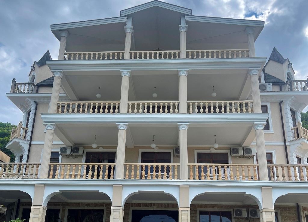 general-main-building