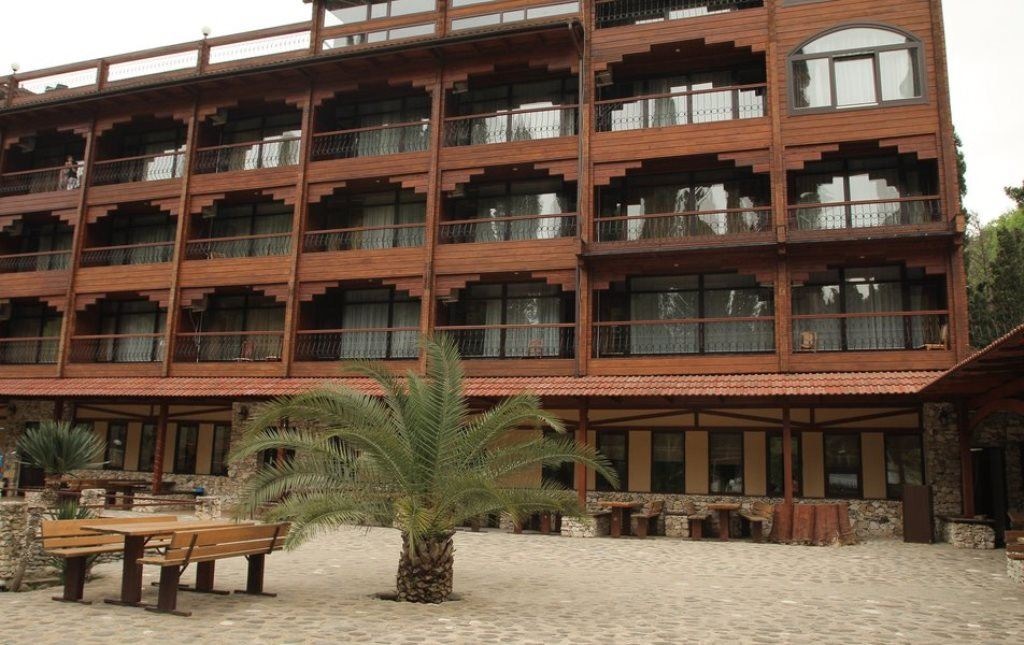 general-main-building