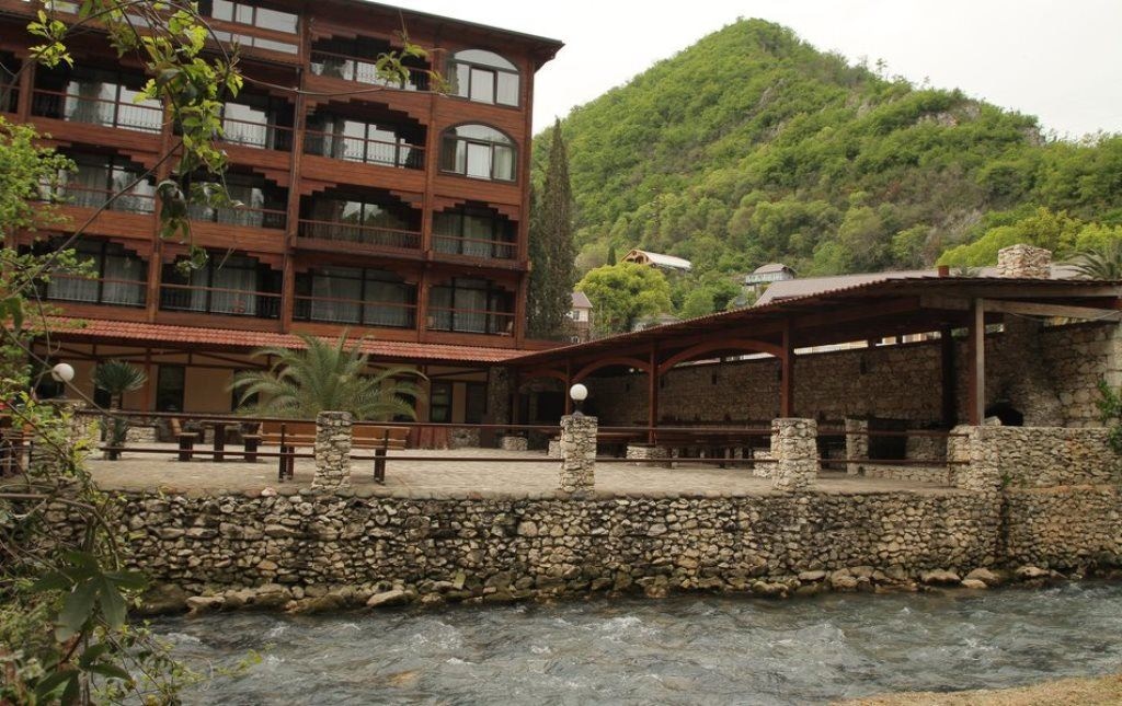 general-main-building