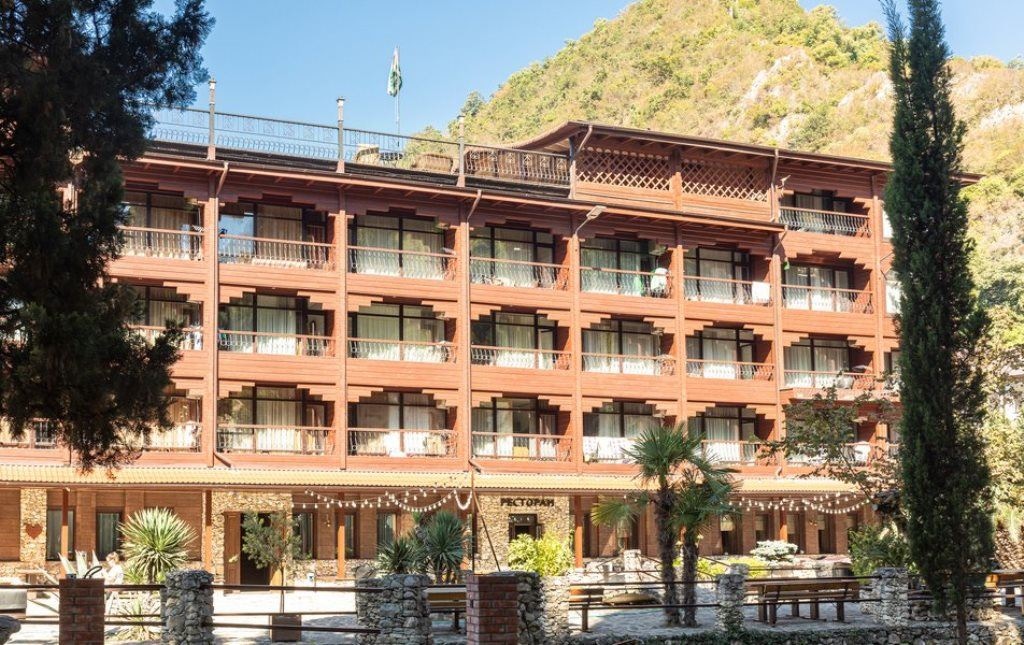 general-main-building