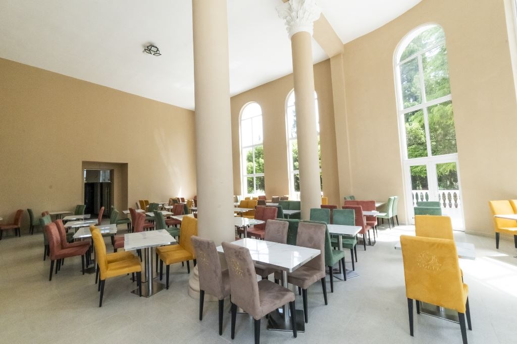 restaurants-restoran