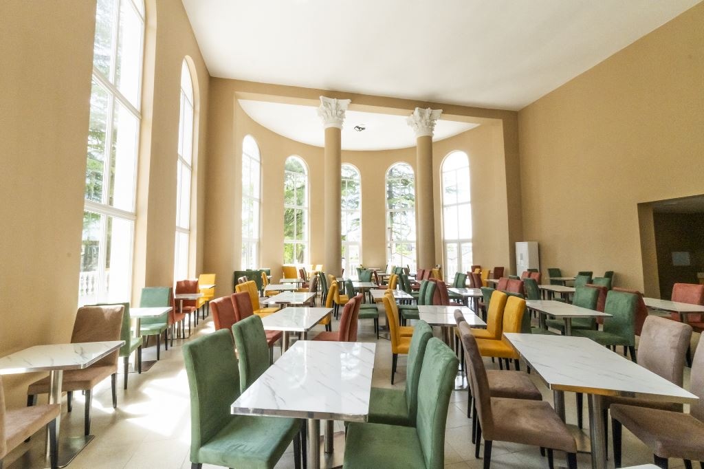 restaurants-restoran