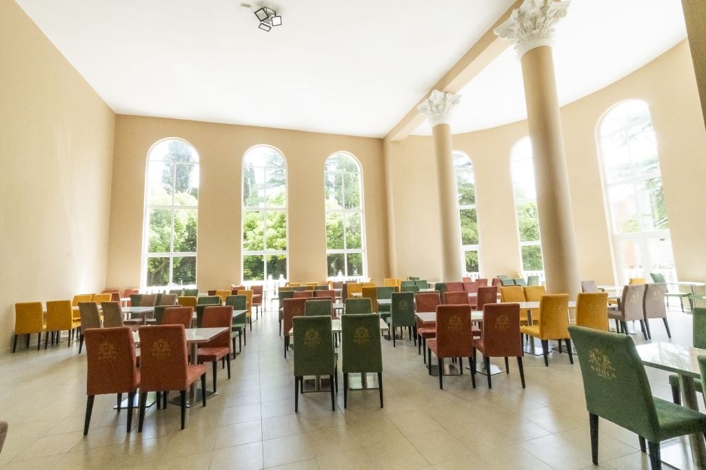 restaurants-restoran