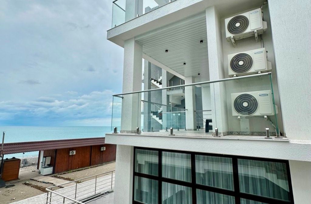 general-main-building