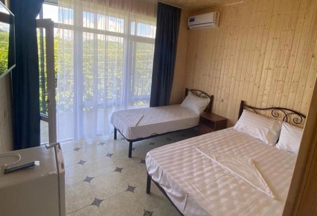 rooms-triple-panorama