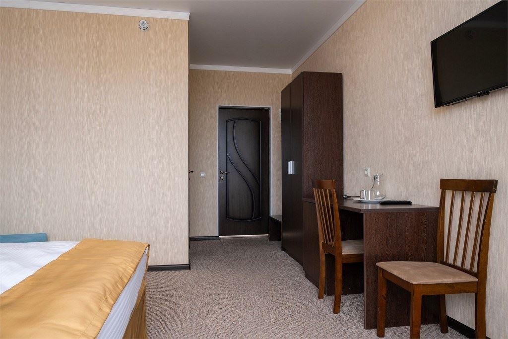 rooms-standart-with-balcony