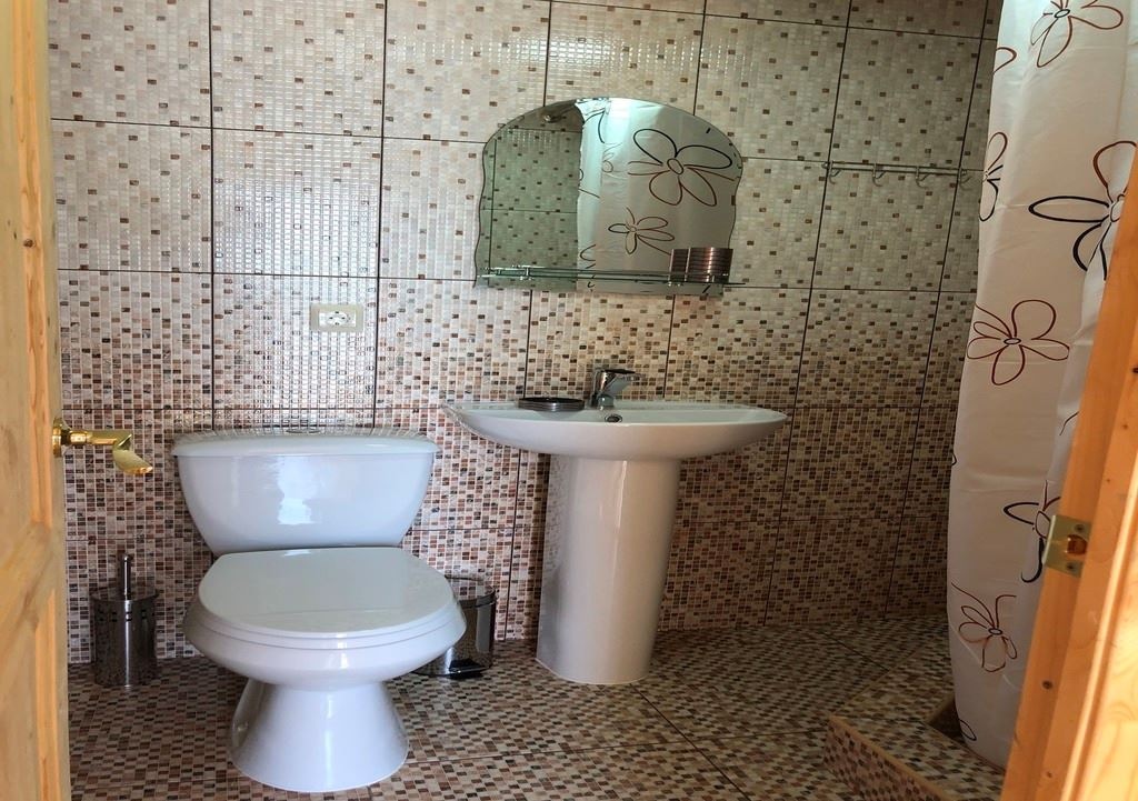 rooms-standard-room-with-two-single-beds