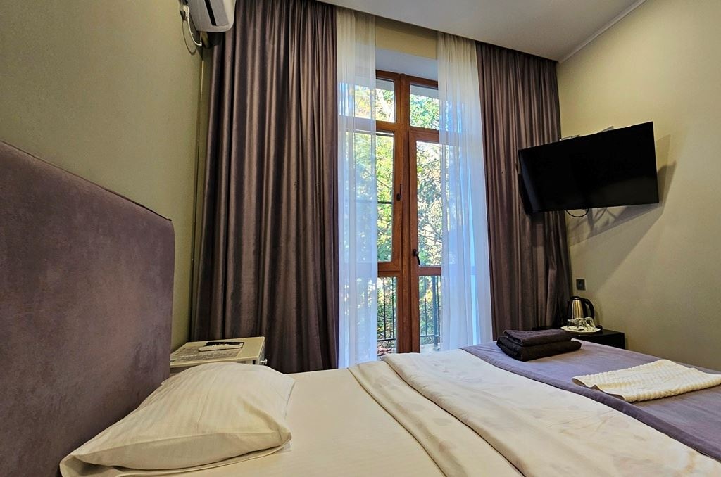 rooms-standart-with-balcony