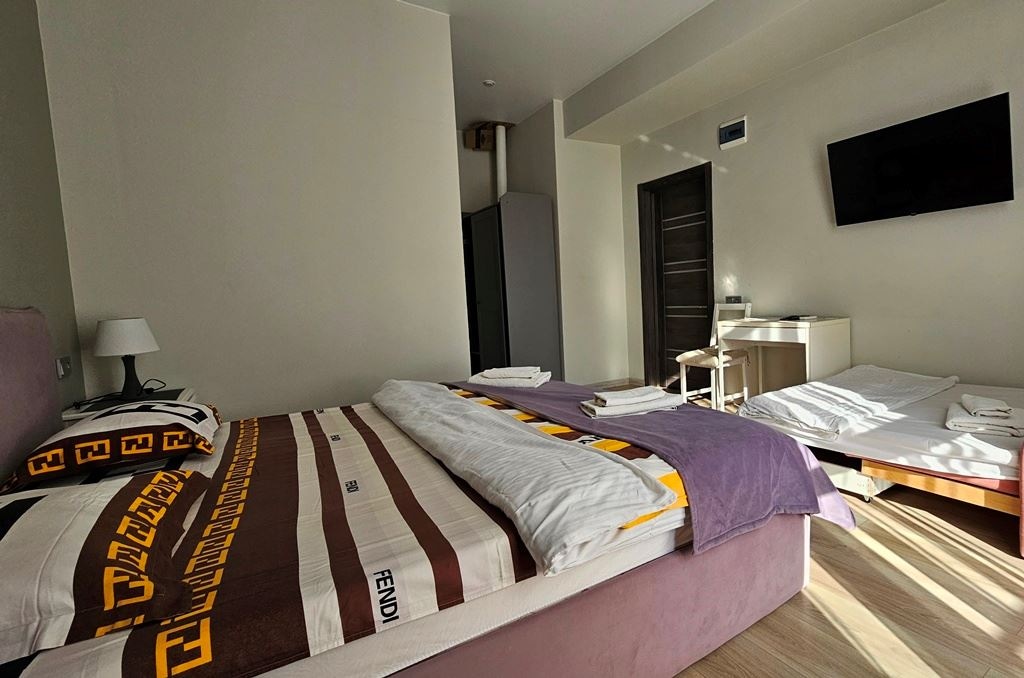 rooms-standart-with-balcony-extra-bed