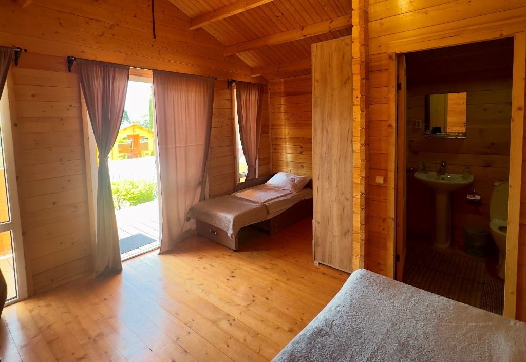 rooms-eco-house