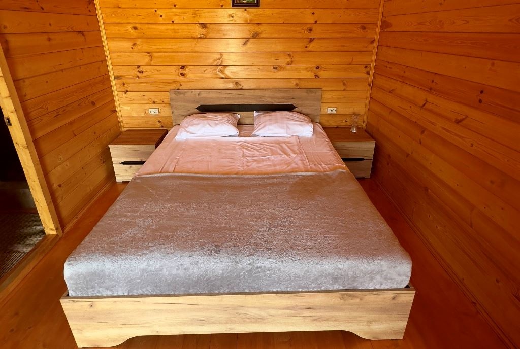 rooms-eco-house